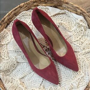 Michael Kors Elegant Burgundy Suede Pumps. 3.5”. Size 10